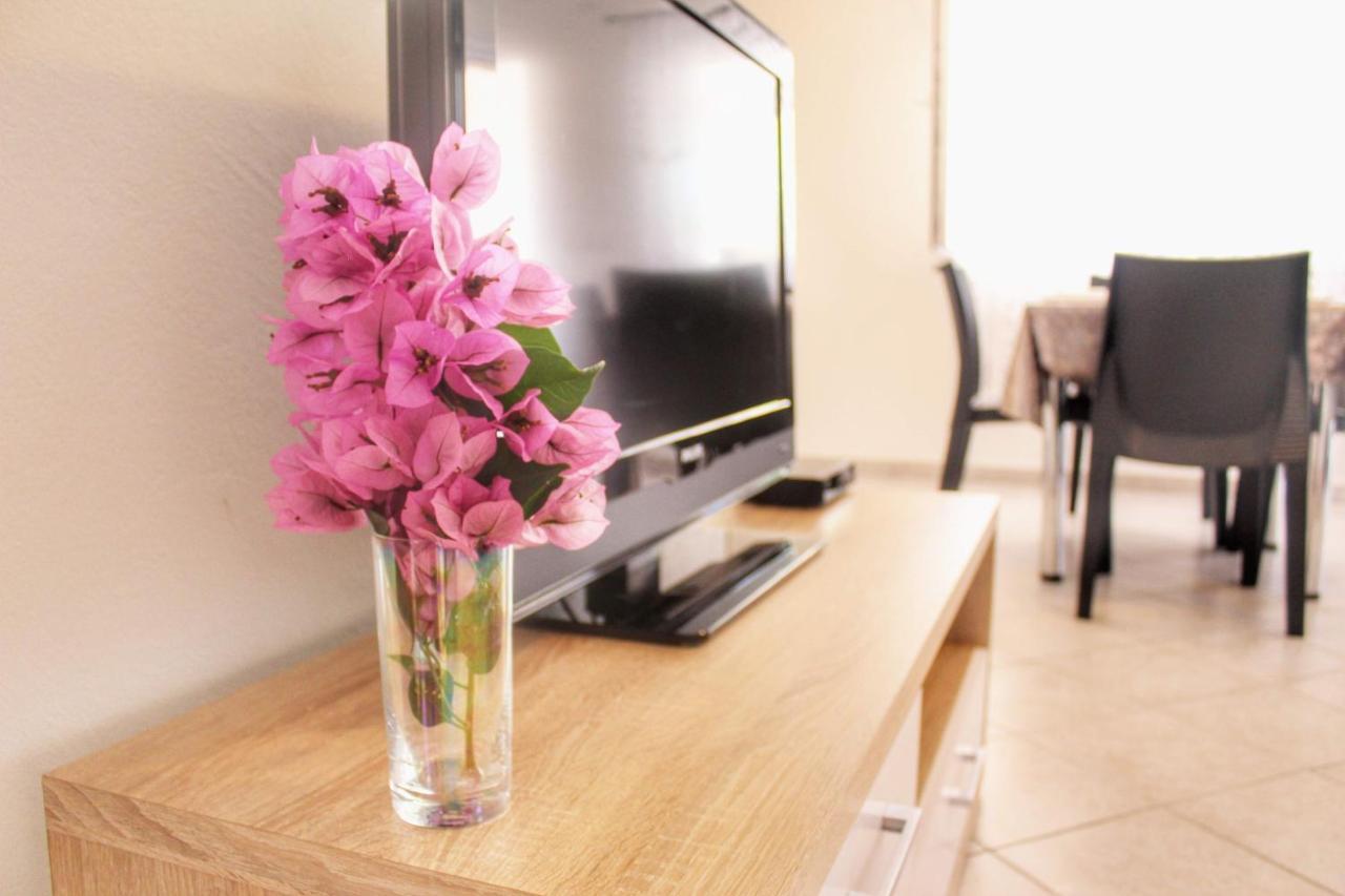Apartment Marijana Vir Luaran gambar